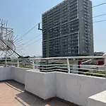 Hermosa Casa Familiar