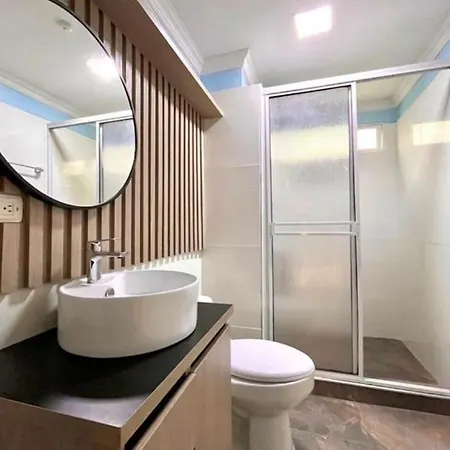Hermosa Casa Familiar Apartamento